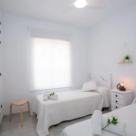 Apartment Smart Terrace Beachfront Seaviews *